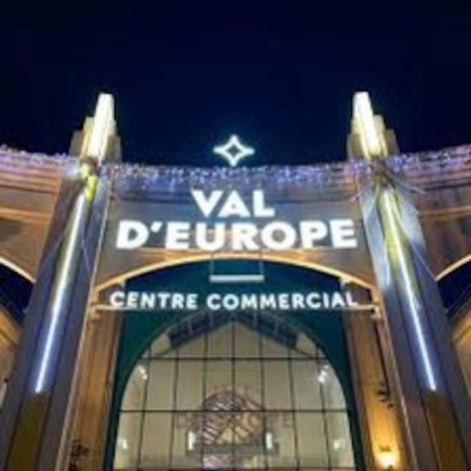 Appartement Disneyland Paris Bussy-Saint-Georges Exterior foto
